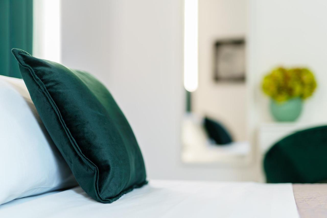 Atena Rooms กาญารี ภายนอก รูปภาพ
