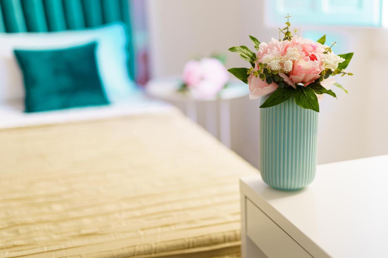 Atena Rooms กาญารี ภายนอก รูปภาพ
