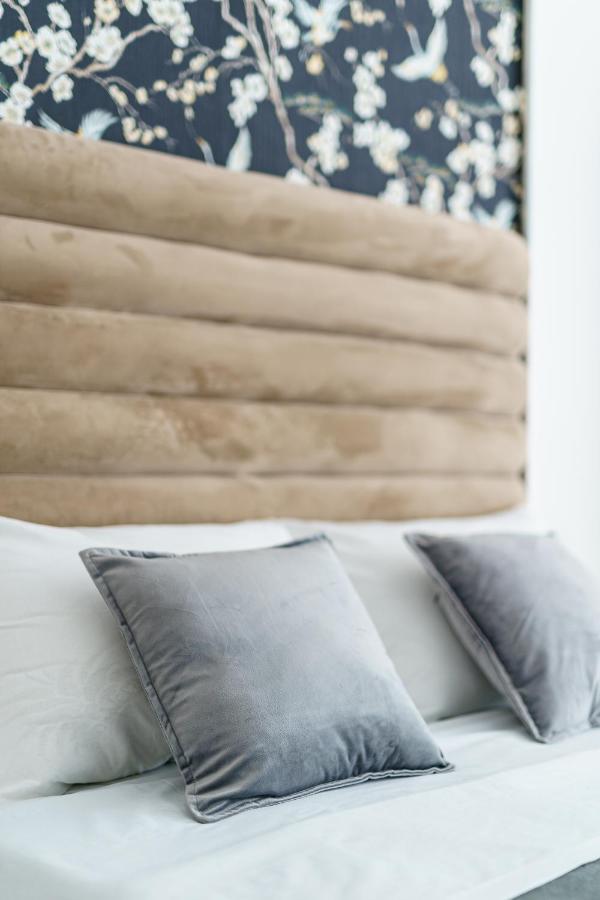Atena Rooms กาญารี ภายนอก รูปภาพ